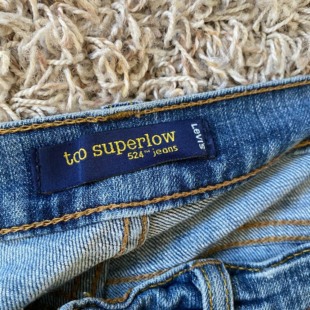 Levi’s Low Rise Skinny Jeans - Picture 2 of 5